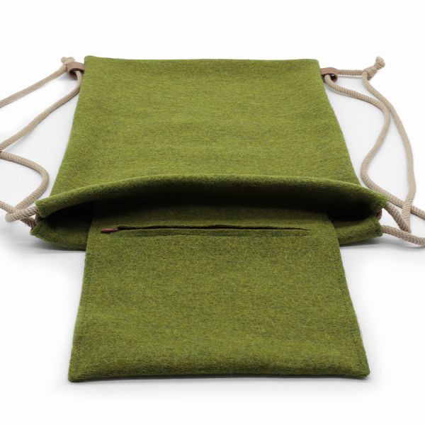 Backpack/sackpack with patch - colour alpine green